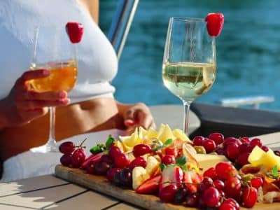 dining on harbour