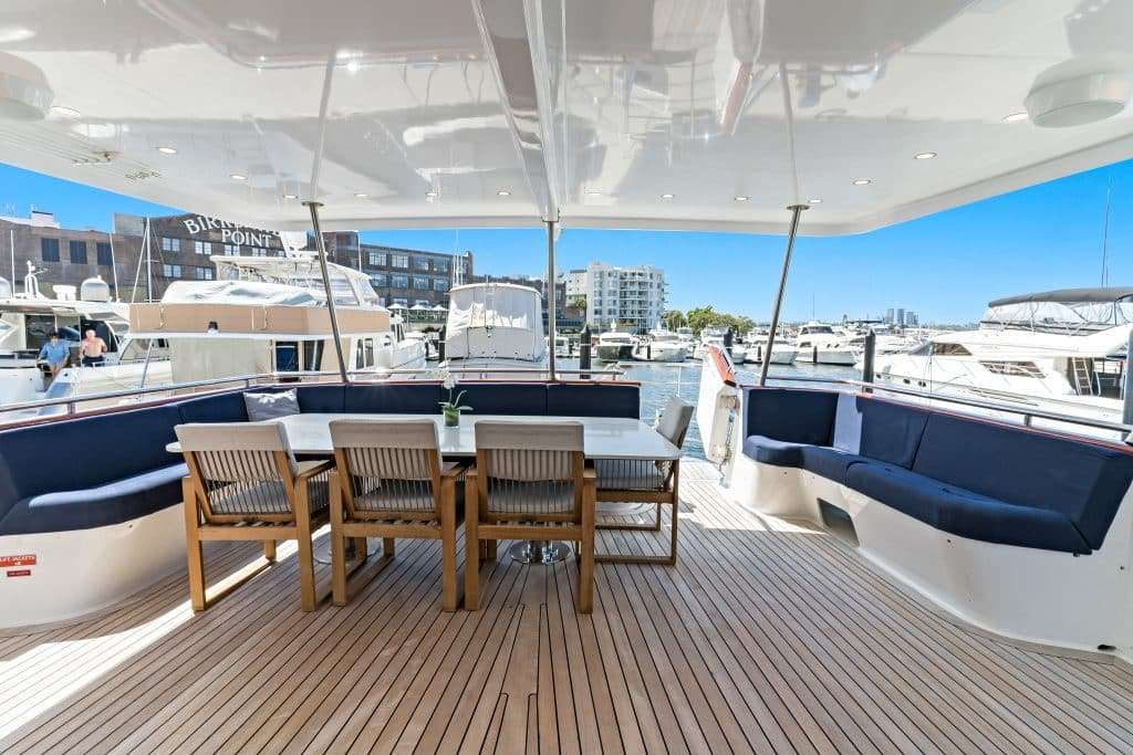 Connecting with Aboriginal Culture on Sydney Harbour by Boat
