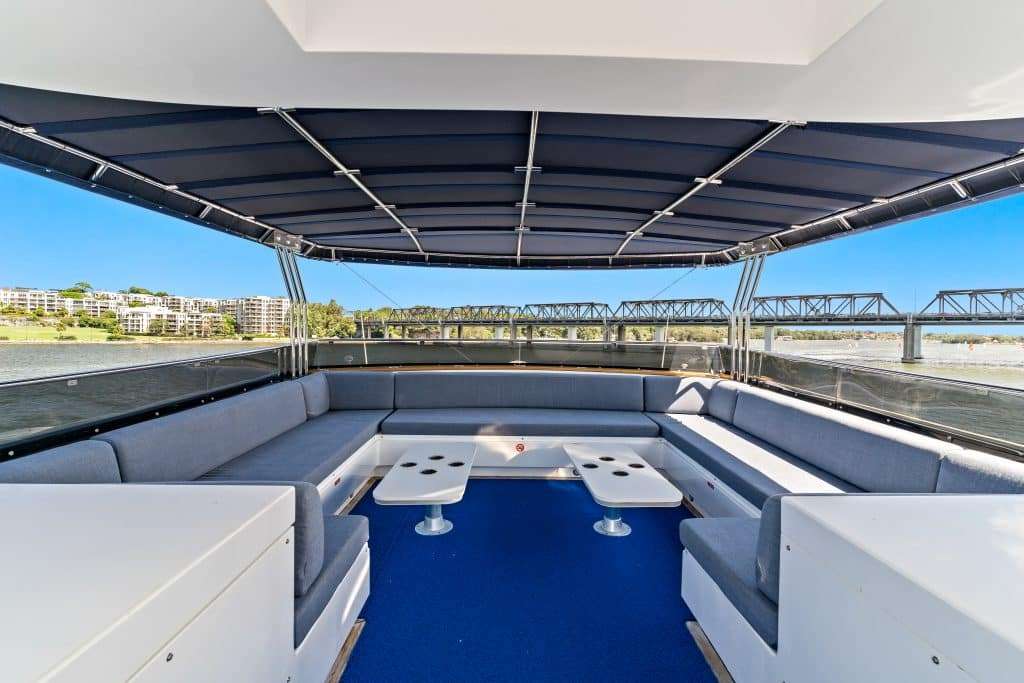 Connecting with Aboriginal Culture on Sydney Harbour by Boat