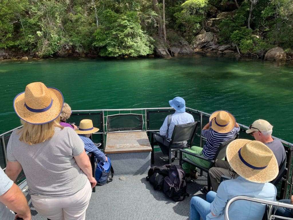 What should I wear for my boat hire?