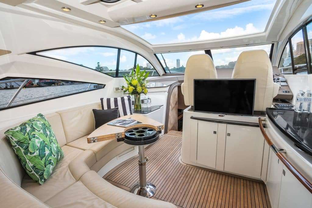 Boat hire from Brooklyn