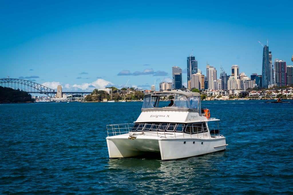 The Best Time of Day to Cruise Sydney Harbour (Light, Traffic & Ambience)