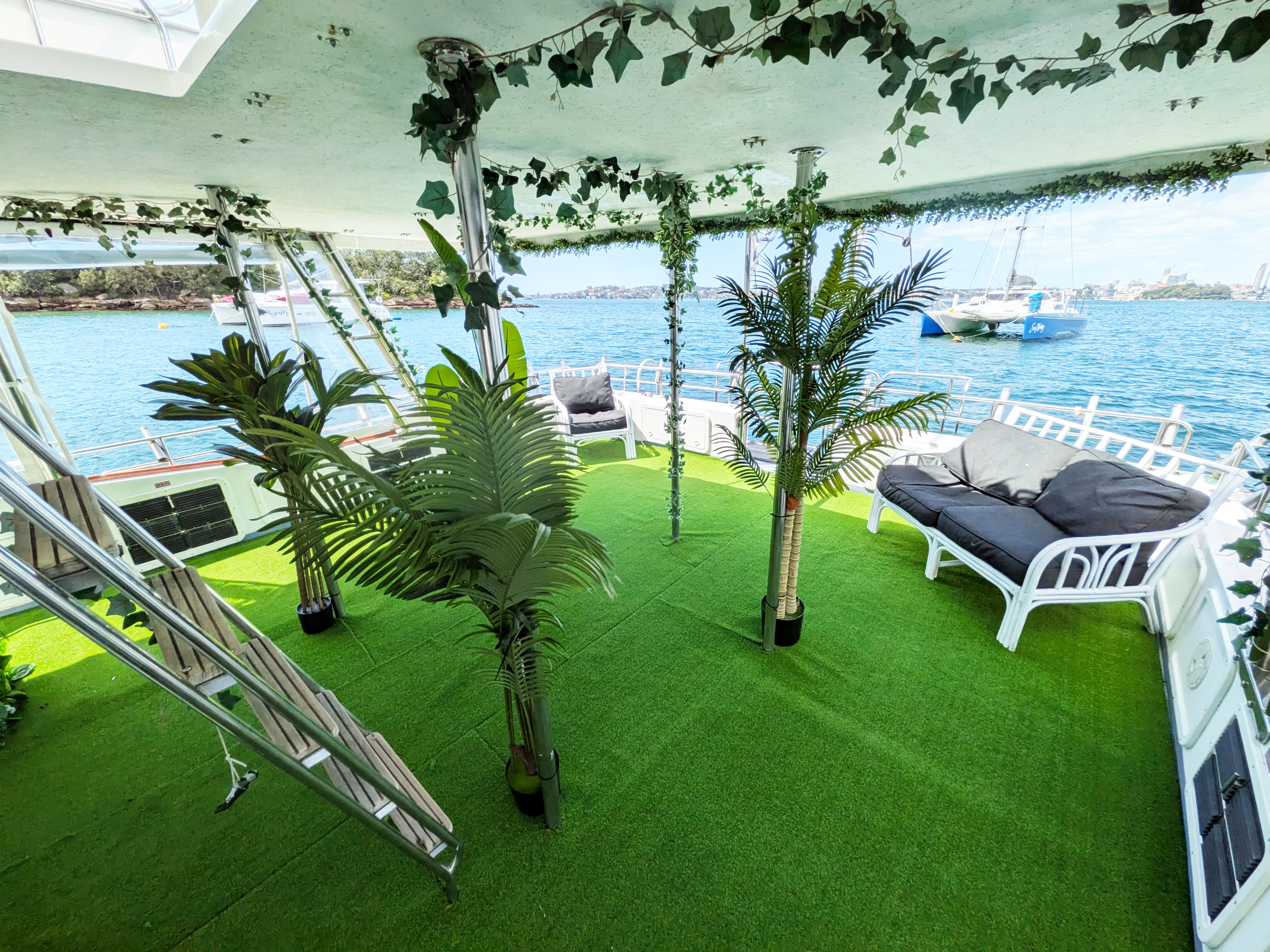 A Liveaboard Weekend on Sydney Harbour — Sydney Harbour boat hire