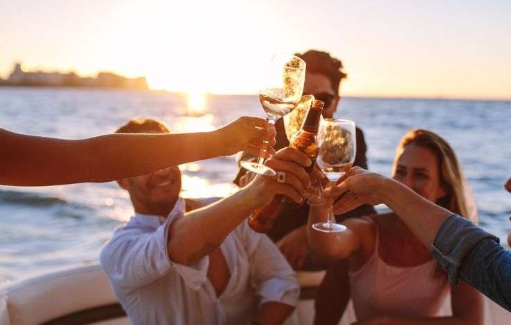 Private sunset cruise on Sydney Harbour with a small group