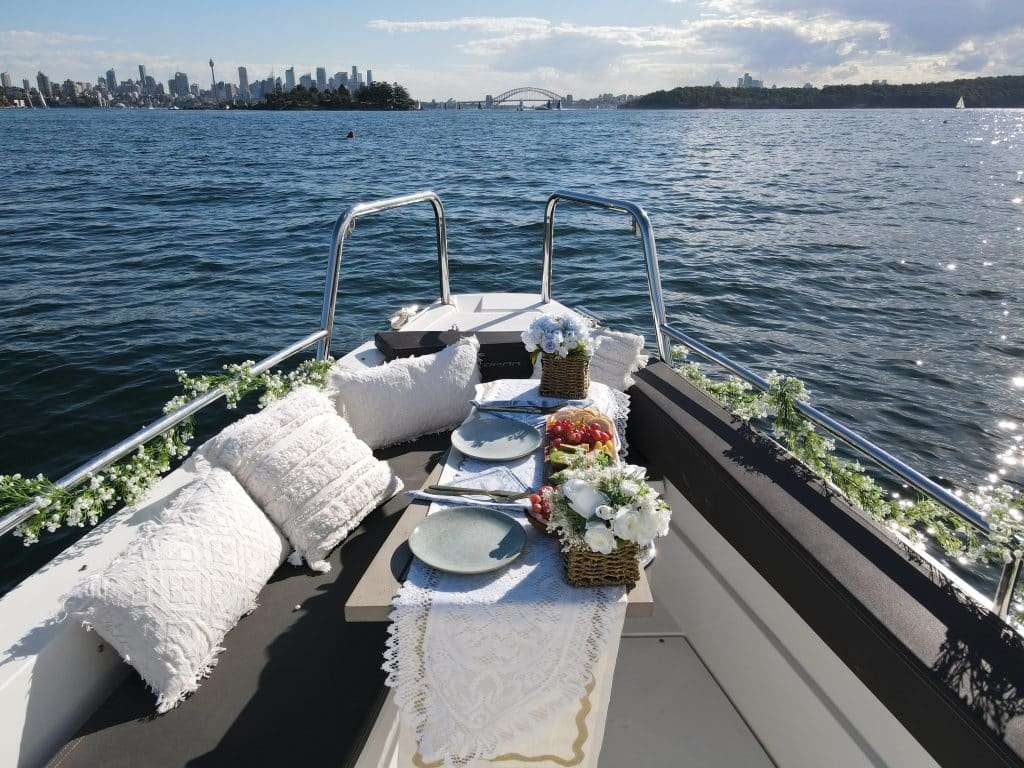 Engagement Party Boat Hire: Popping the Question and Celebrating in Style