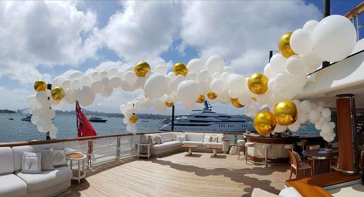 Custom Decorations for your boat hire