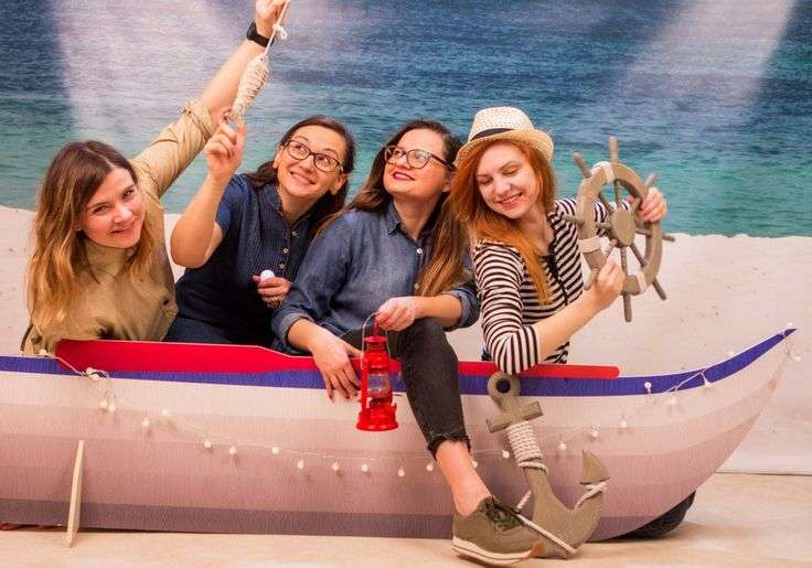 How To Plan Hens Night On A Boat Sydney — Sydney Harbour boat hire