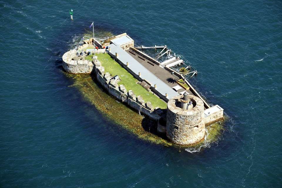 Best Photo Spots on Sydney Harbour from a Boat
