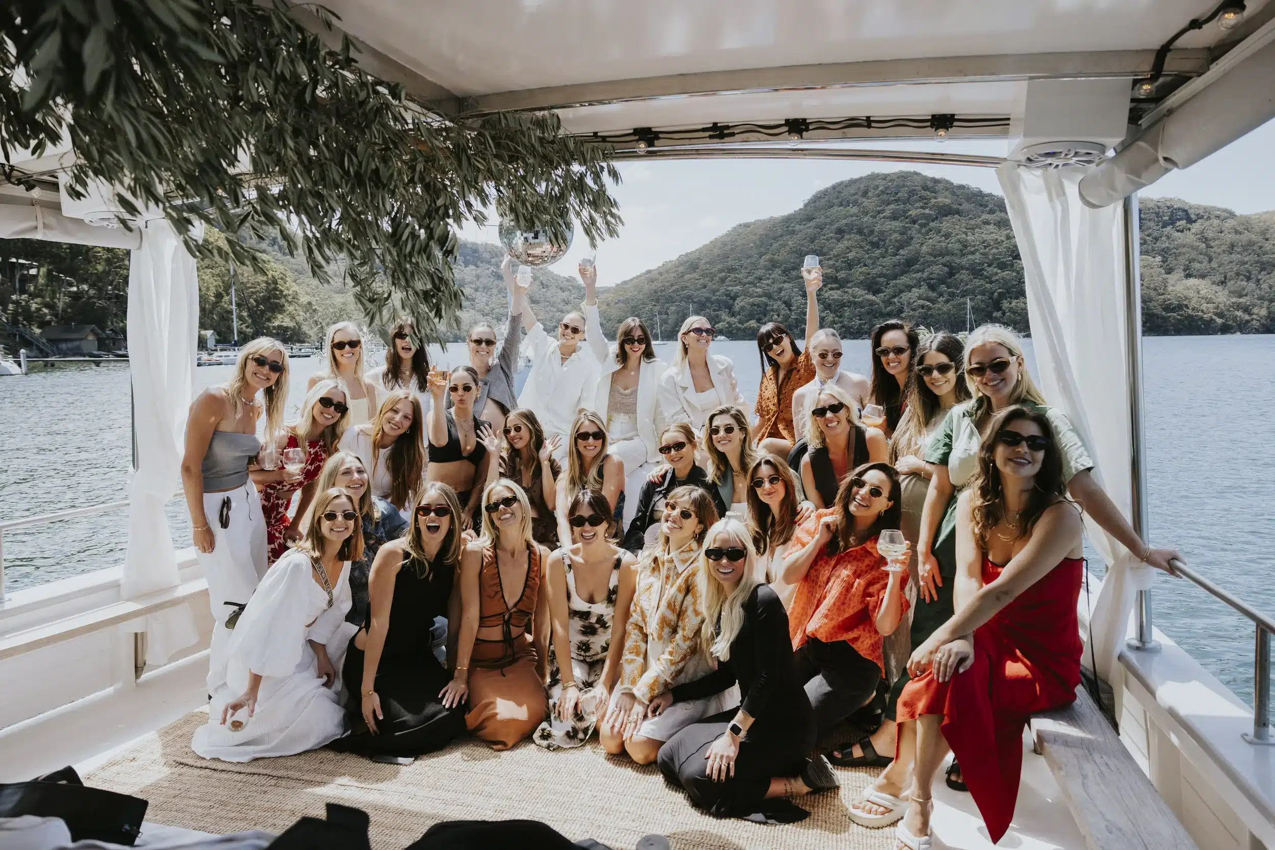 The Best Boats for Wedding Photography in Sydney