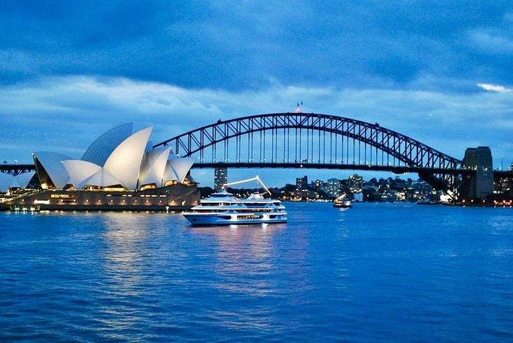 Mardi Gras Sydney Boat Hire